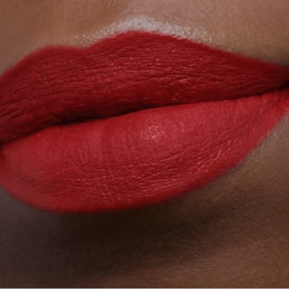 Christian Louboutin Rouge Louboutin Velvet Matte lipstick - Red Dramadouce 005M